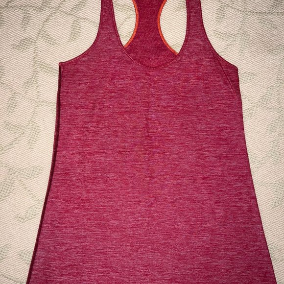 Lulelemon Tank (Possibly Swifty-Style) - Picture 5 of 6